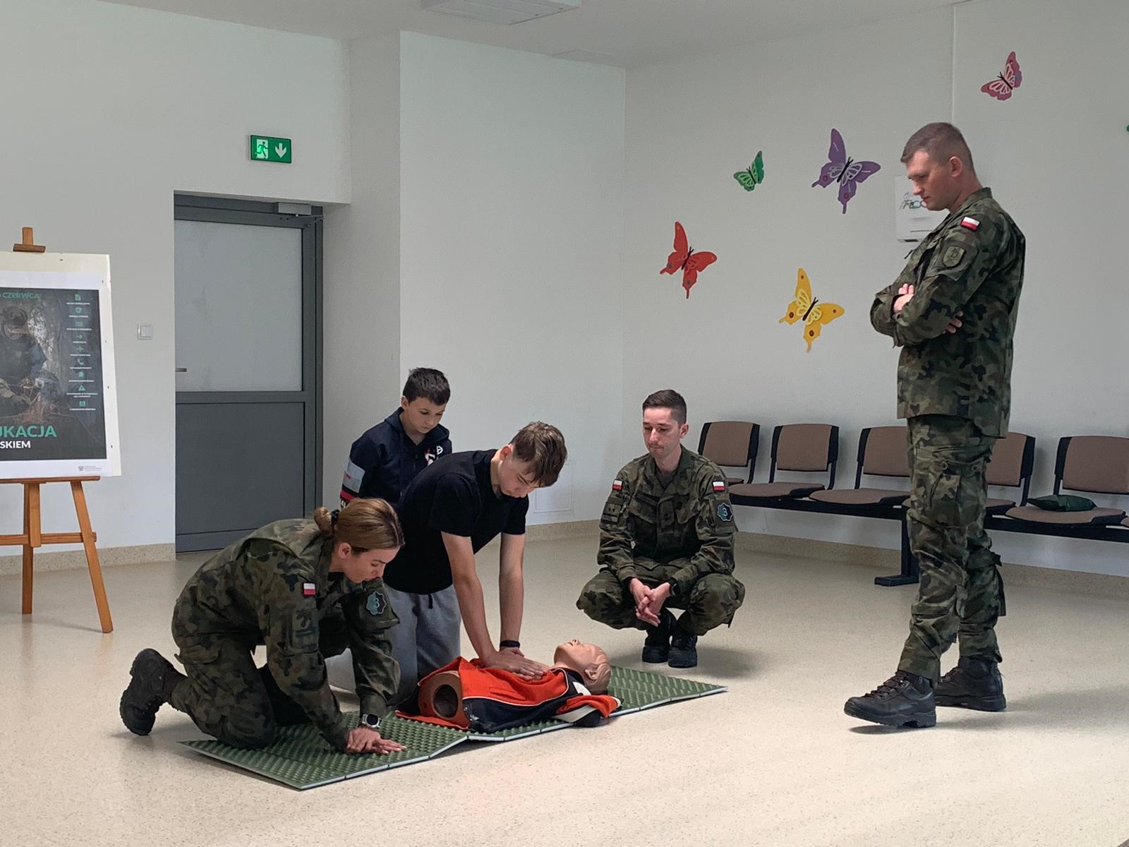 edukacja z wojskiem